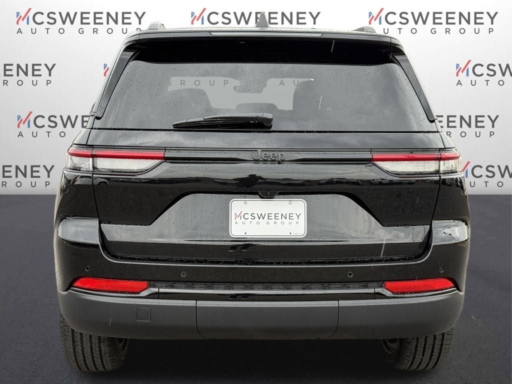 2025 Jeep Grand Cherokee Altitude X photo 4