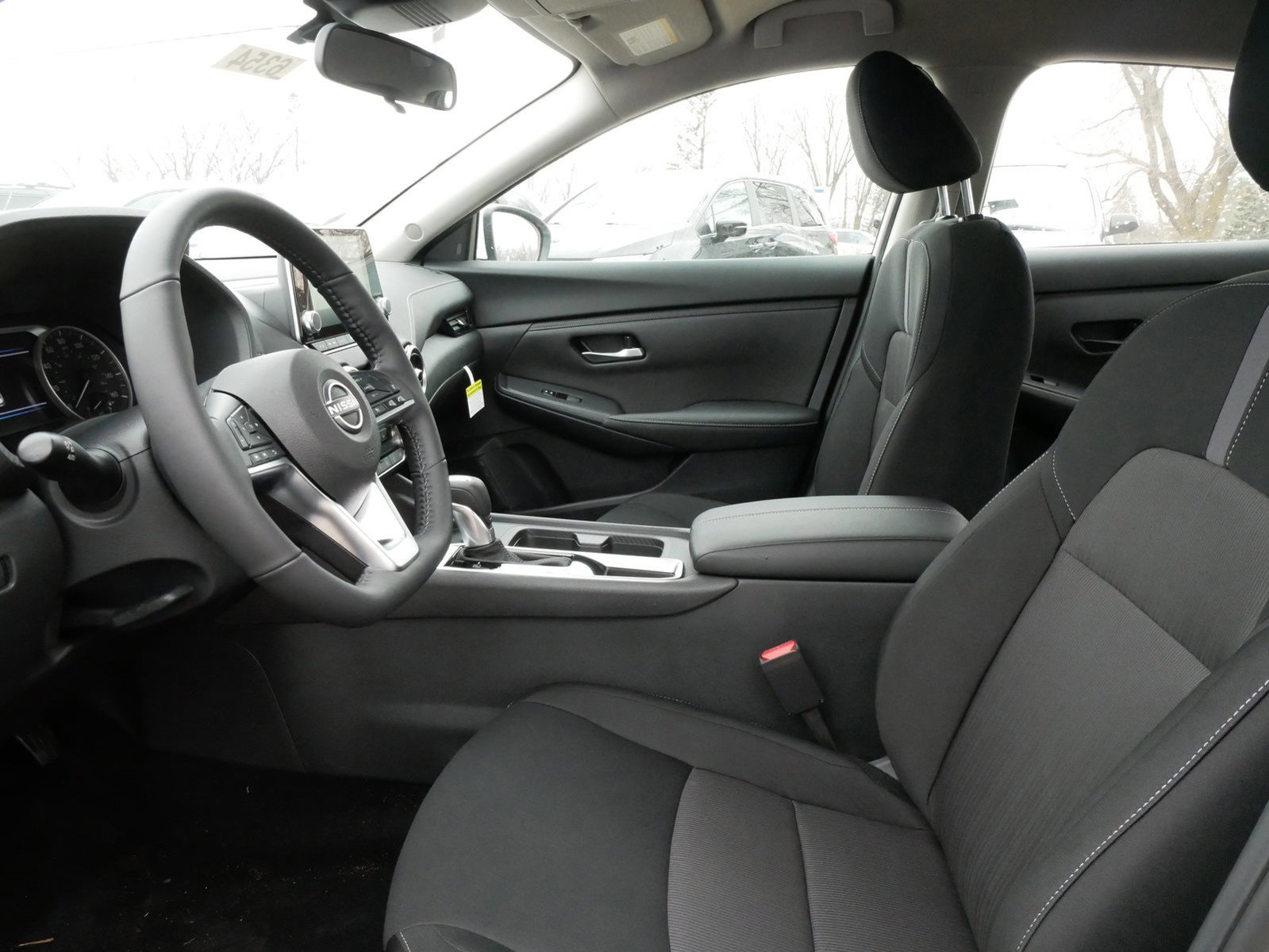 2025 Nissan Sentra SV photo 5