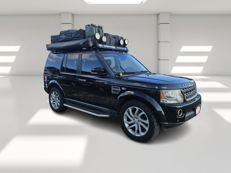 2016 Land Rover LR4 HSE photo 3