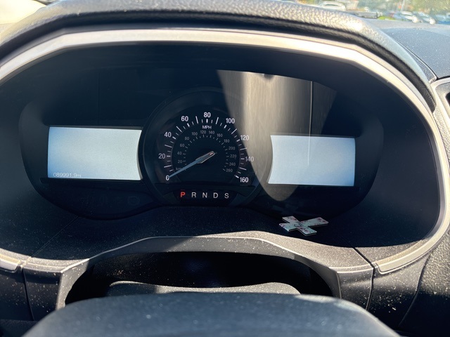 2018 Ford Edge SEL photo 2