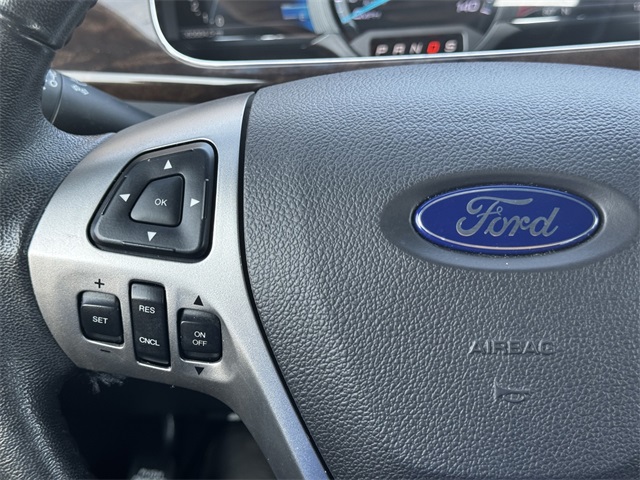 2018 Ford Taurus Limited photo 25
