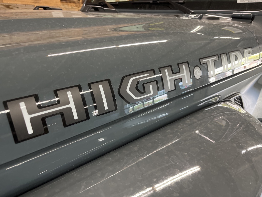 2025 Jeep Gladiator Sport photo 3