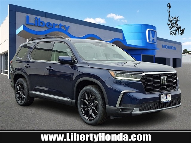 2025 Honda Pilot Touring's photo