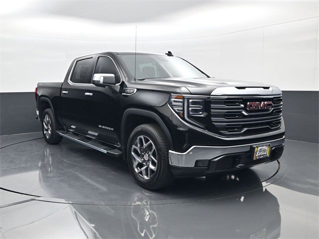 2022 Gmc Sierra 1500 SLT photo 2