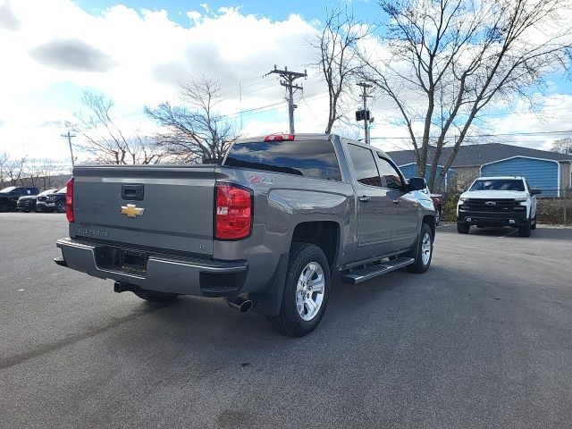 2017 Chevrolet Silverado 1500 LT photo 3