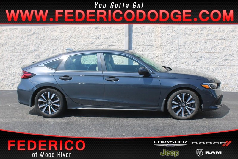 2022 Honda Civic Hatchback EX-L's photo