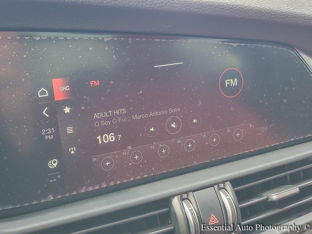 2025 Alfa Romeo Giulia Base photo 13