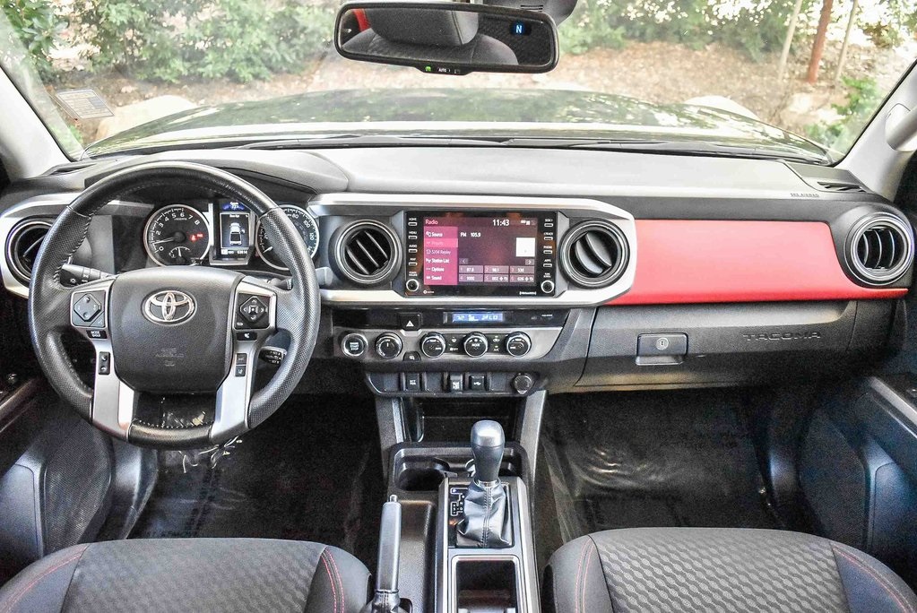2023 Toyota Tacoma SR5 photo 12