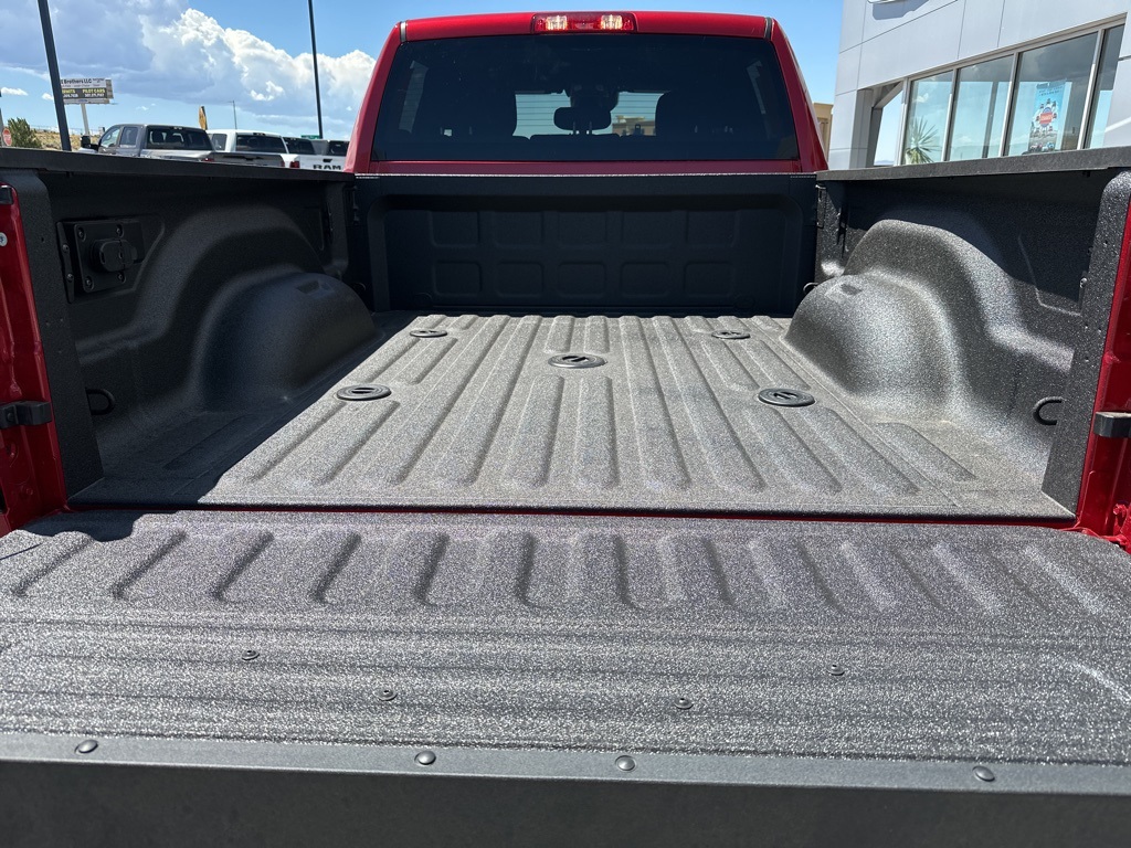 2025 Ram 2500 Big Horn photo 31