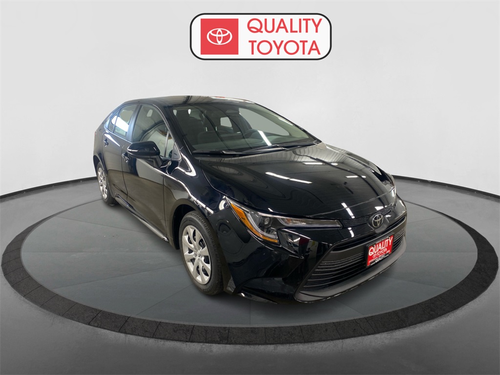 2025 Toyota Corolla LE photo 15