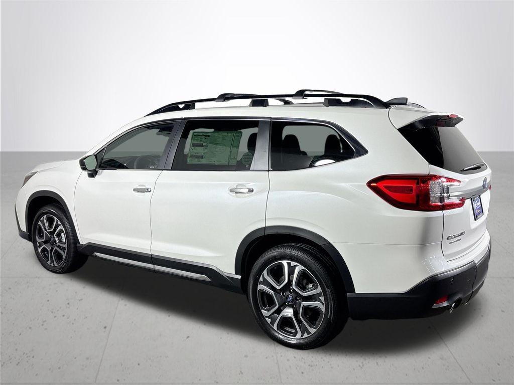 2025 Subaru Ascent Touring photo 8