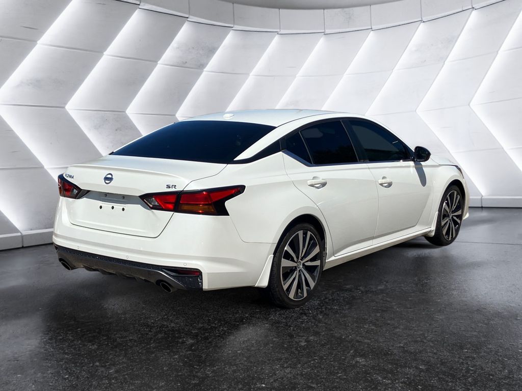 2020 Nissan Altima 2.5 SR photo 4
