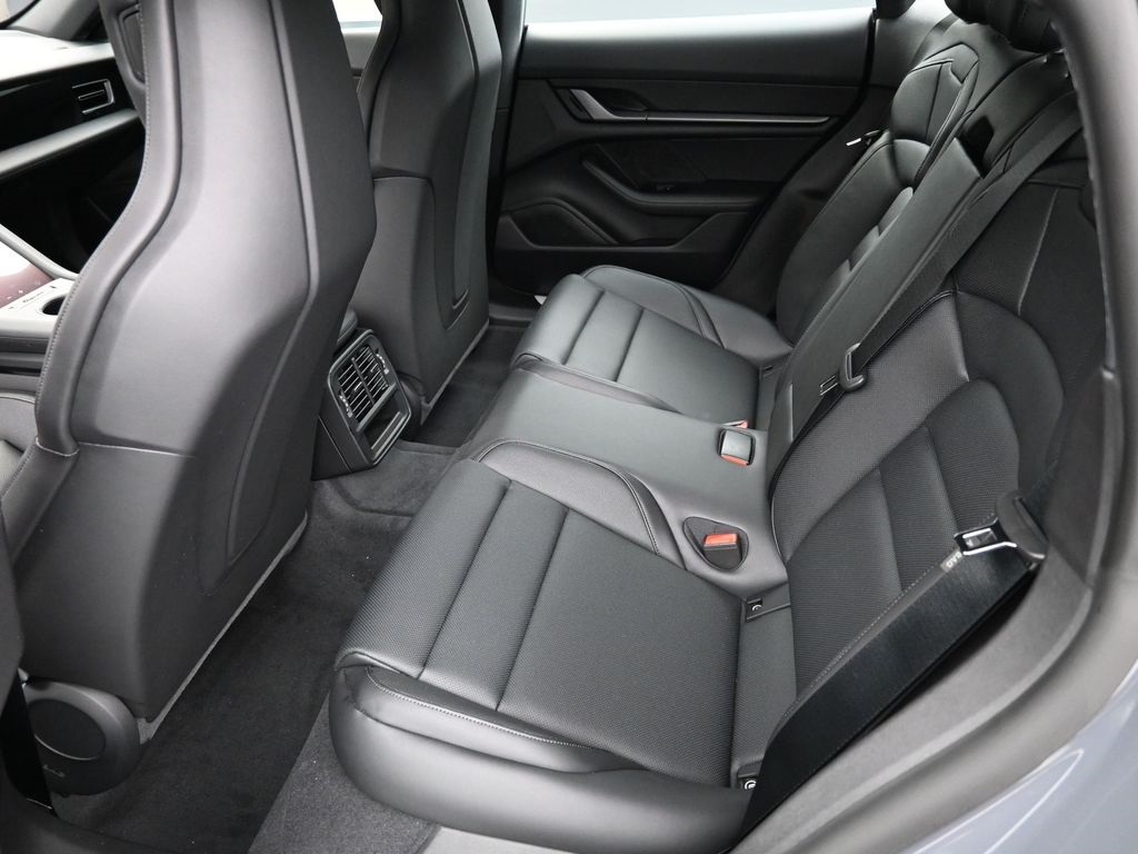 2026 Porsche Taycan Base 4 photo 7