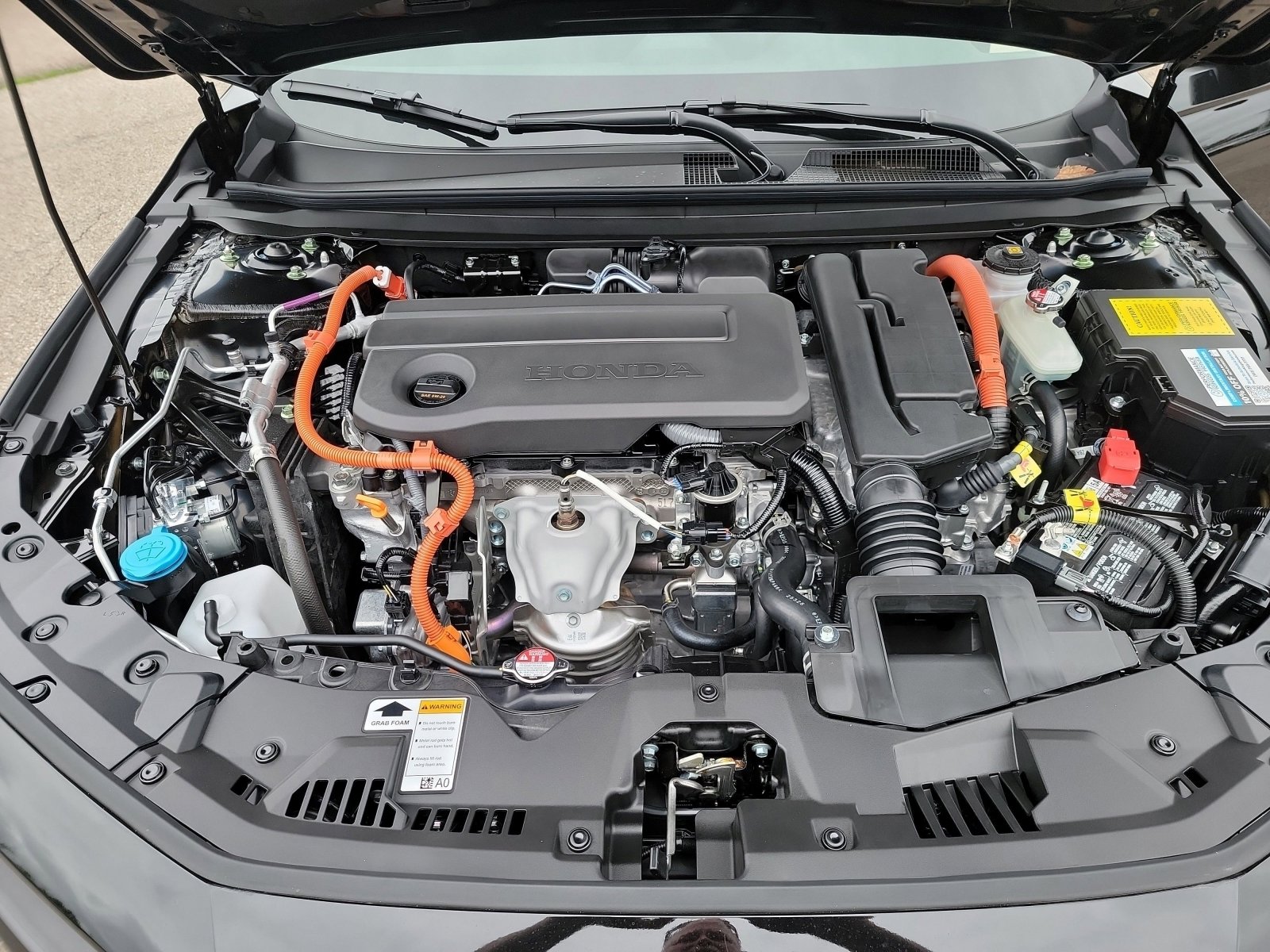 2025 Honda Accord Hybrid EX-L photo 2