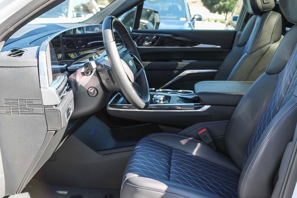2026 Cadillac Escalade Sport photo 16