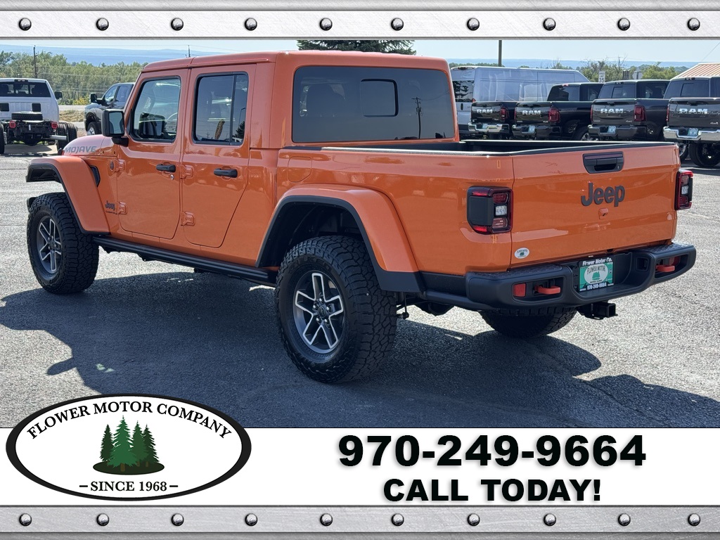 2025 Jeep Gladiator Mojave photo 5