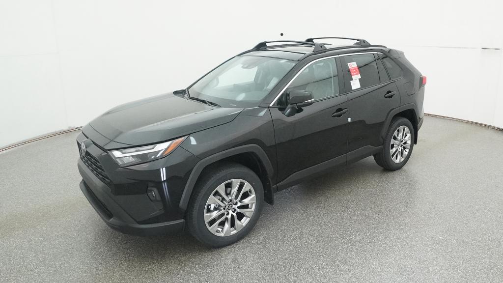 2025 Toyota RAV4 XLE Premium's photo