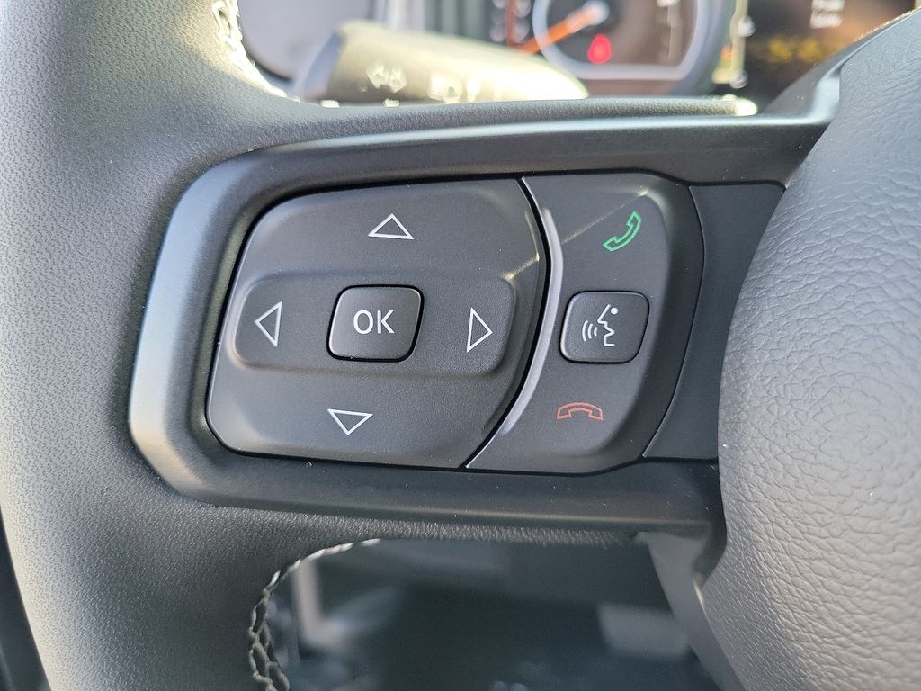 2025 Jeep Wrangler Sport S photo 4