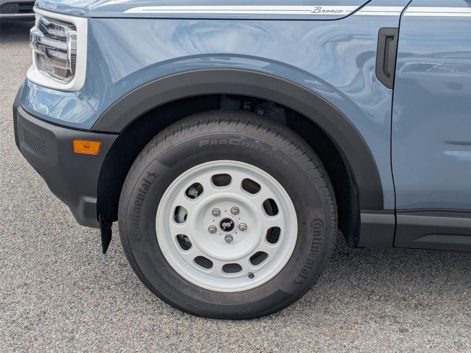 2025 Ford Bronco Sport Heritage photo 3