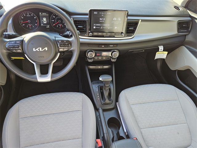 2022 Kia Rio S photo 7