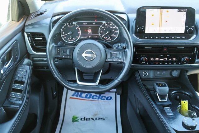 Used 2023 Gray Nissan SL image 23