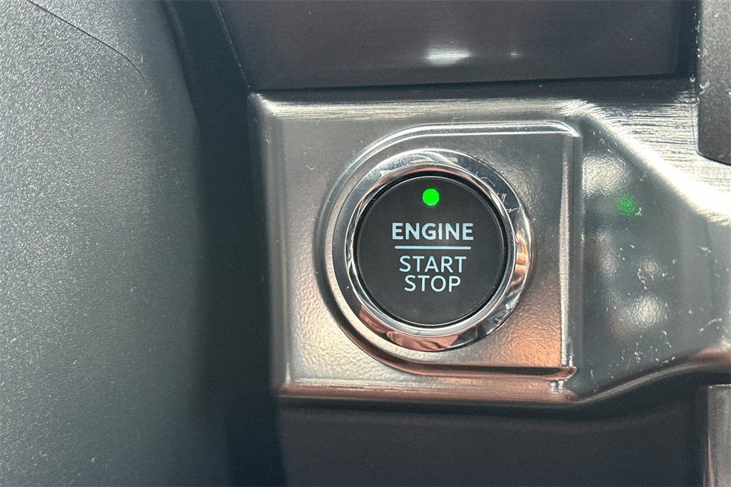 2023 Ford F-150 Lariat photo 20
