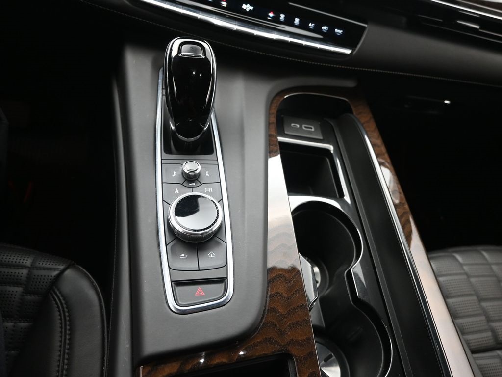 2022 Cadillac Escalade Sport Platinum photo 12