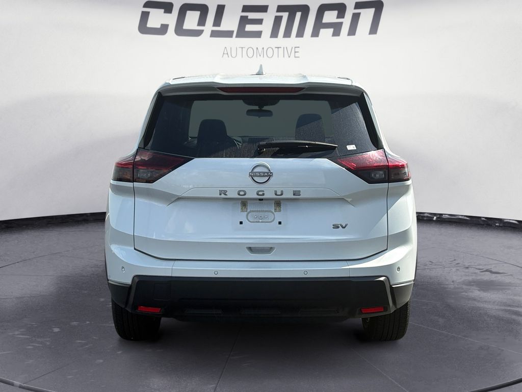 2024 Nissan Rogue SV photo 4