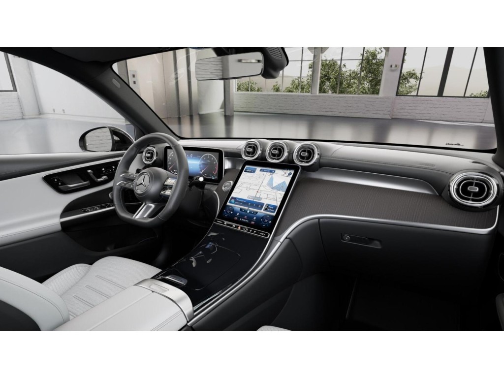 2026 Mercedes Benz GLC 300 photo 6