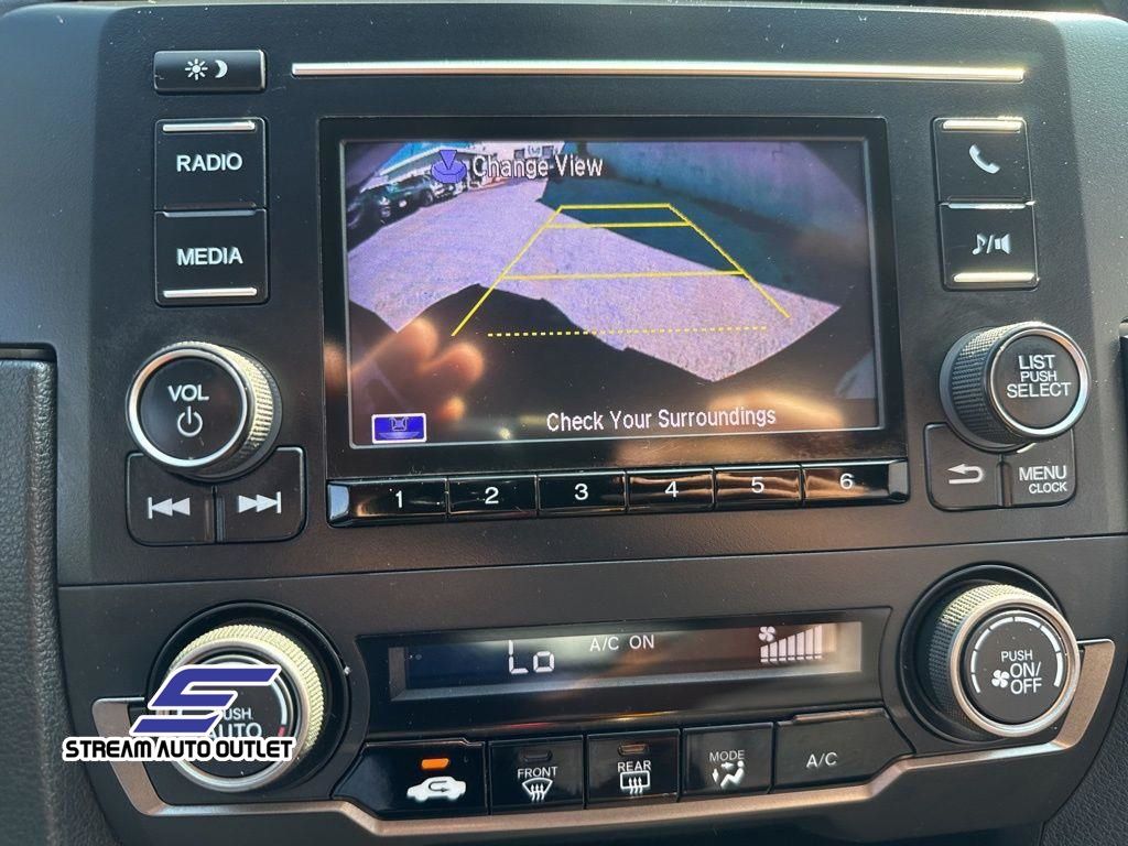 2018 Honda Civic Sport photo 21