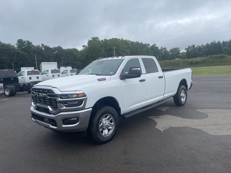 2026 Ram 3500 Tradesman photo 7