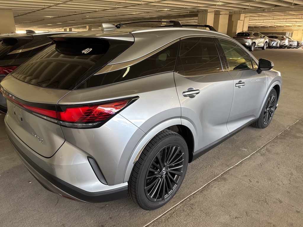 2024 Lexus RX 350 Premium photo 3