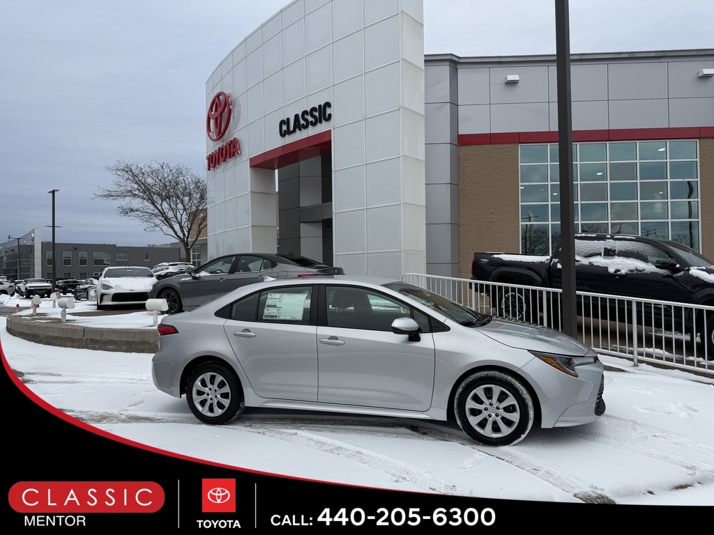 2026 Toyota Corolla LE's photo