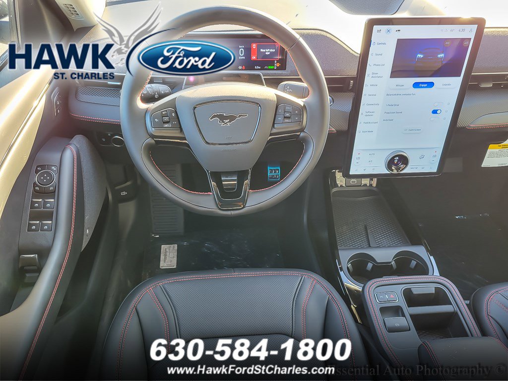 2025 FORD MUSTANG MACH-E - Image 11