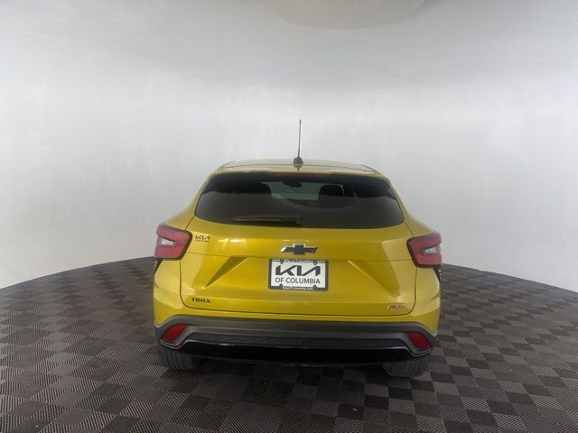 2024 Chevrolet Trax photo 7