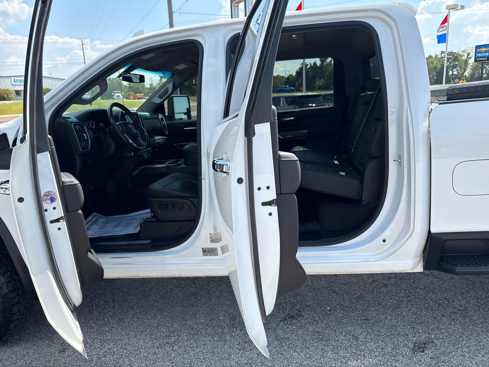 2020 Chevrolet Silverado 2500HD LTZ photo 33