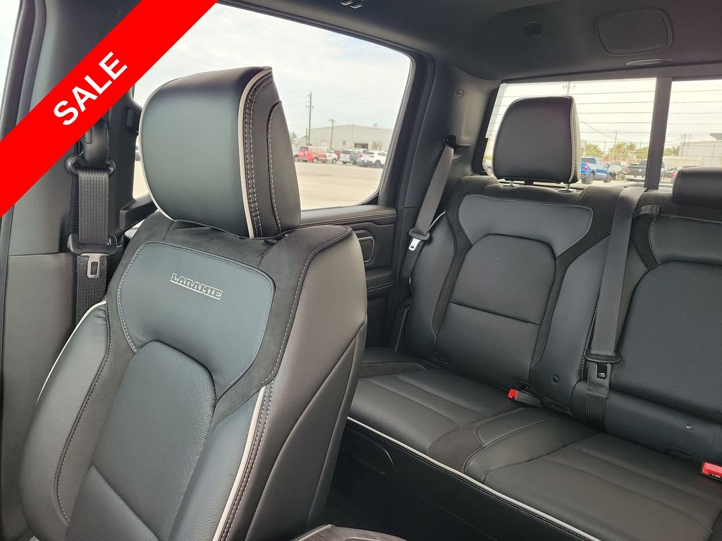2025 Ram 1500 Laramie photo 10