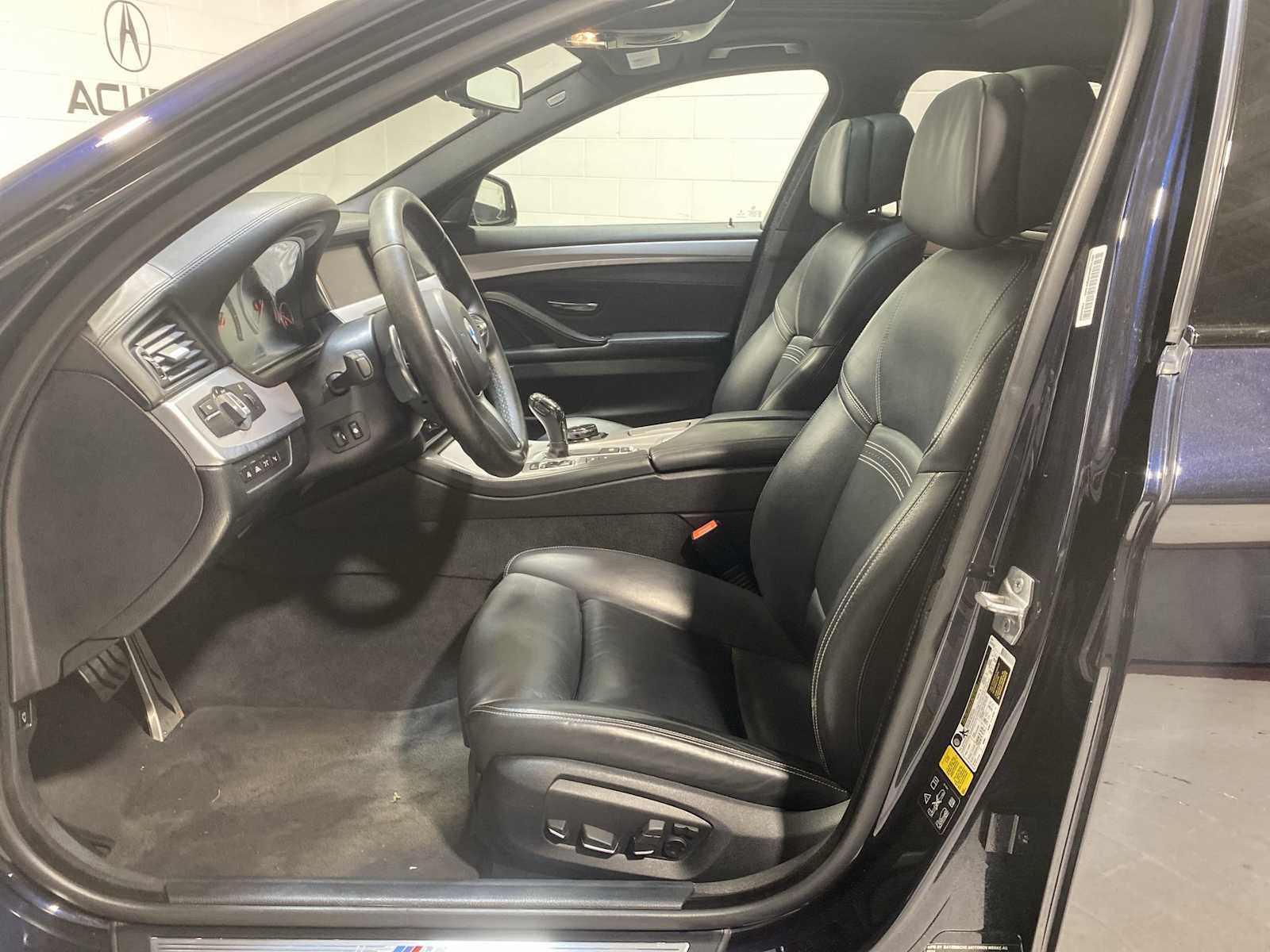 Used 2016 BMW 5 Series 550i with VIN WBAKP9C54GD981210 for sale in Verona, NJ