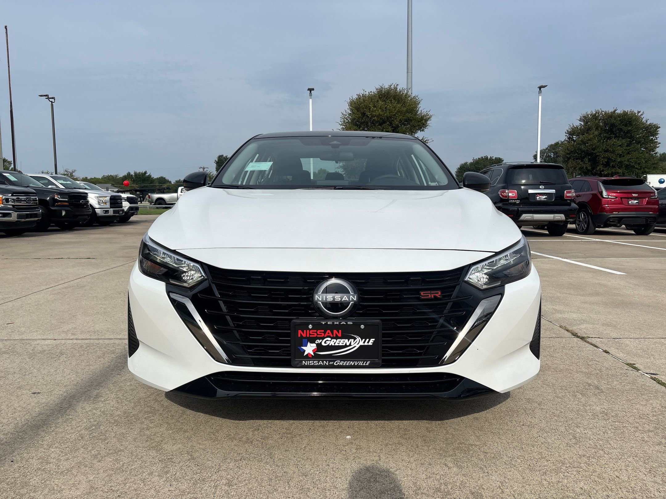 2025 Nissan Sentra SR photo 6