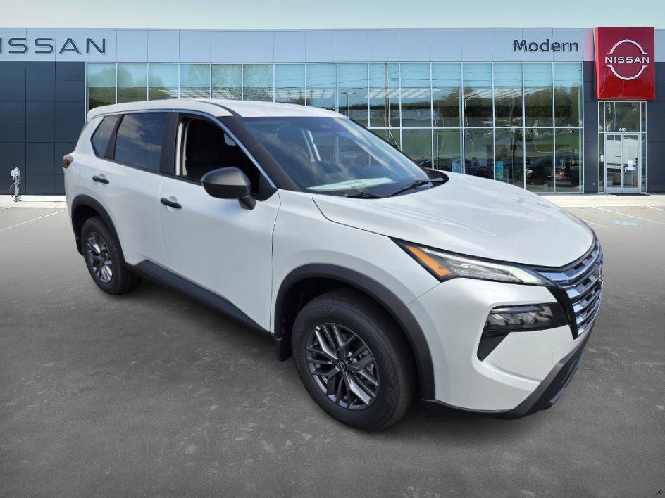 2025 Nissan Rogue S photo 3