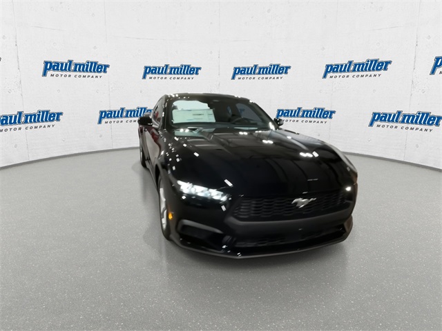 2026 Ford Mustang EcoBoost photo 3