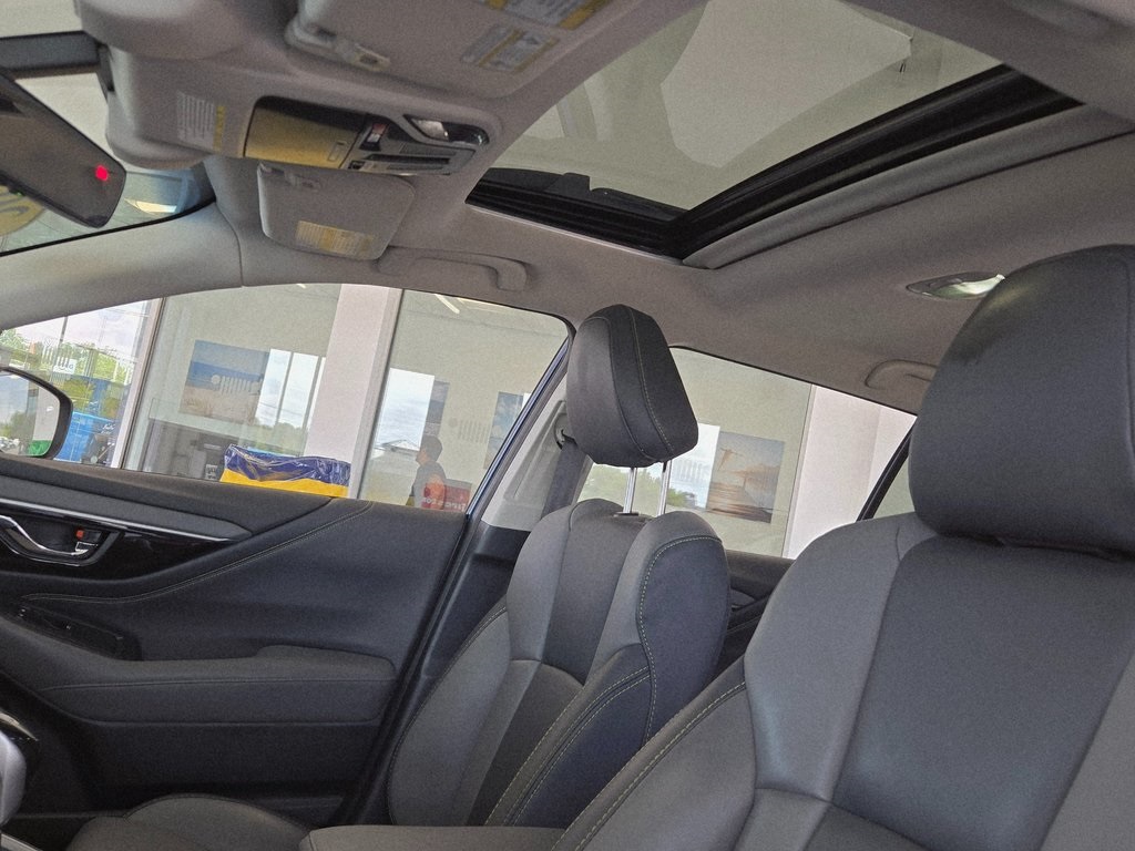 2022 Subaru Outback Onyx Edition XT photo 19