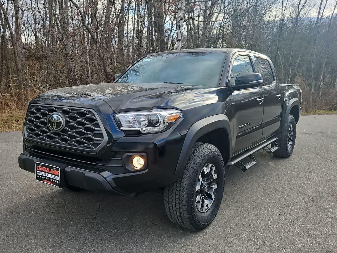 2023 Toyota Tacoma TRD Off Road's photo