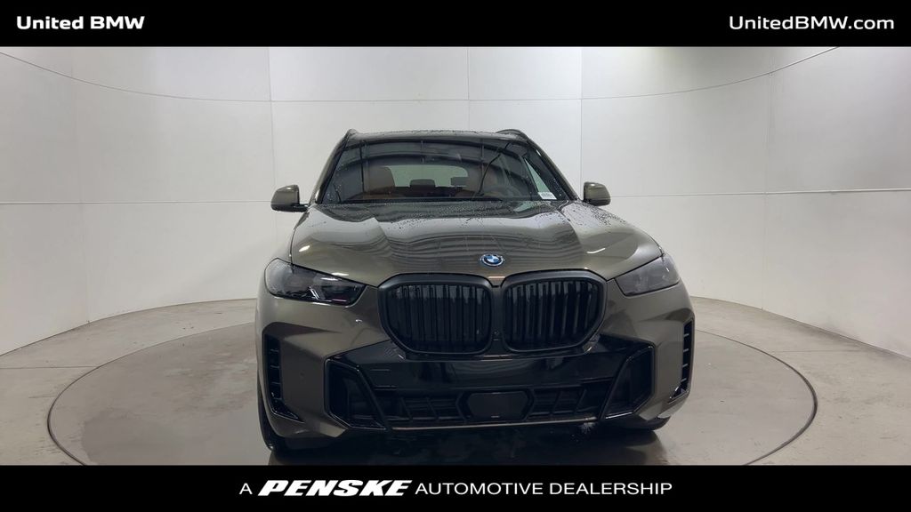 2026 Bmw X5 M photo 3
