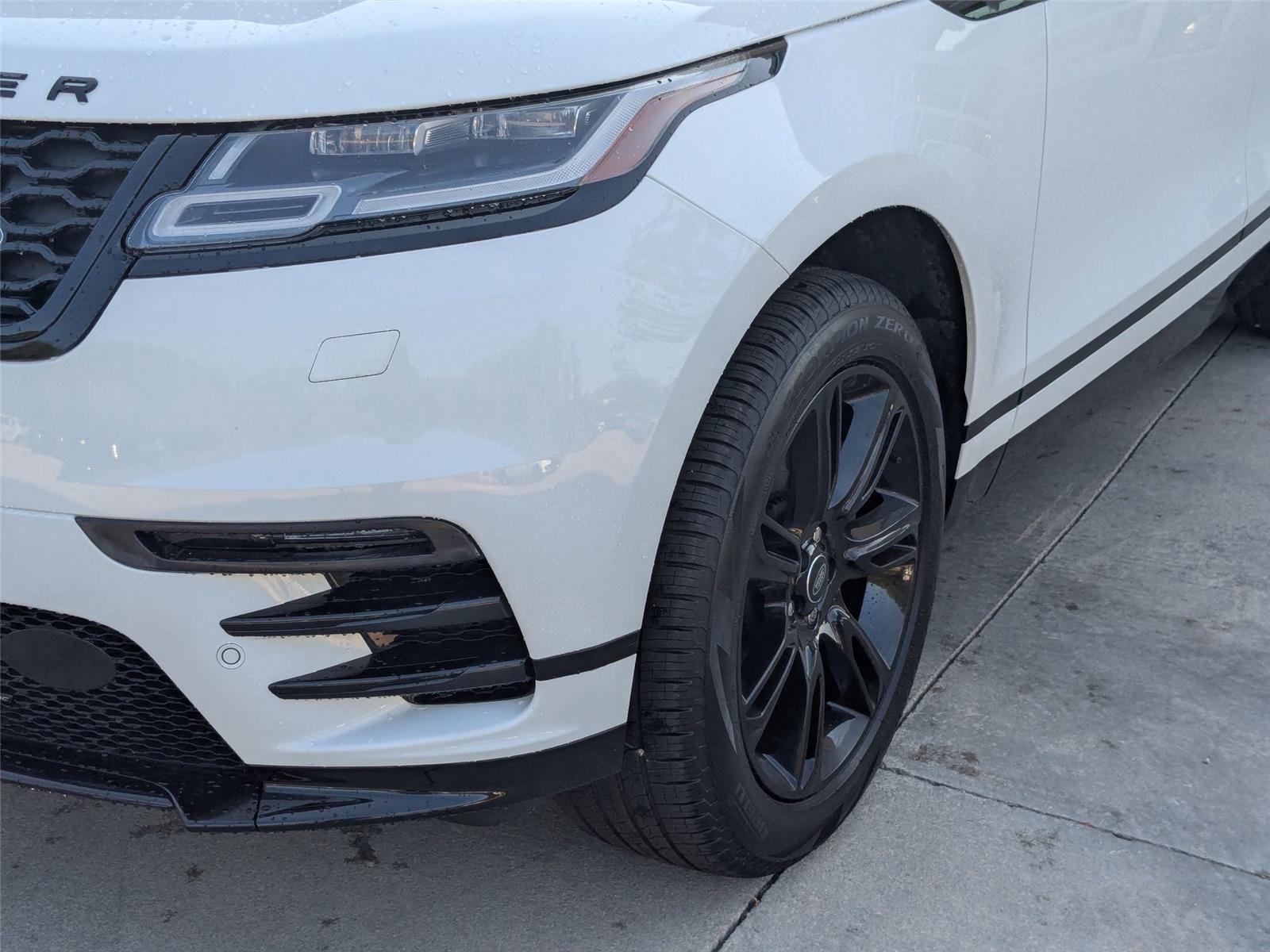 2022 Land Rover Range Rover Velar R-Dynamic S photo 5