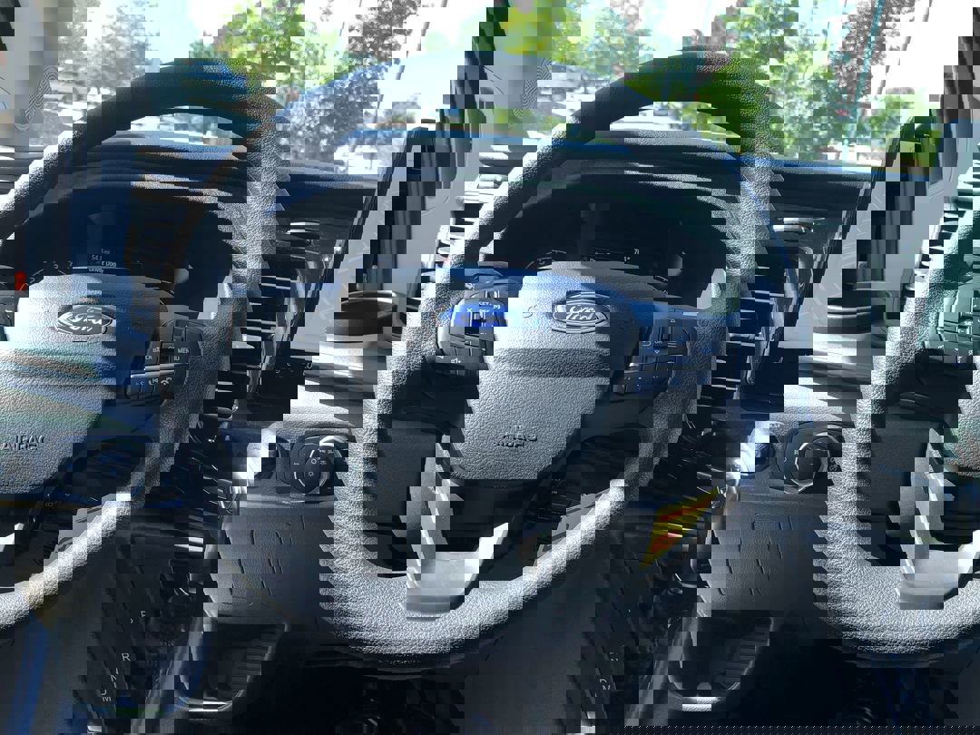 2025 Ford Transit photo 15