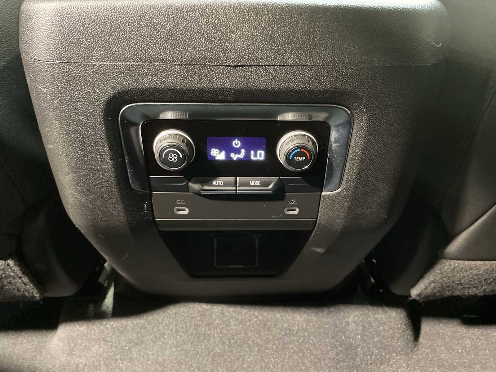 2023 Chevrolet Tahoe LT photo 24