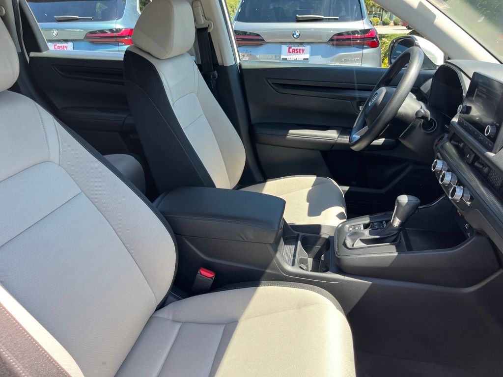2024 Honda CR-V LX photo 28