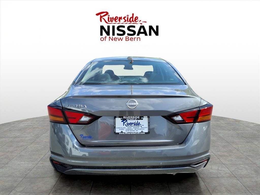 2025 Nissan Altima 2.5 S photo 2
