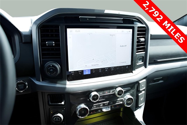 2025 Ford F-150 XLT photo 3